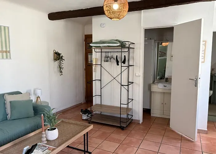 Apartman Cosy Avec Clim 33m2 Aimargues